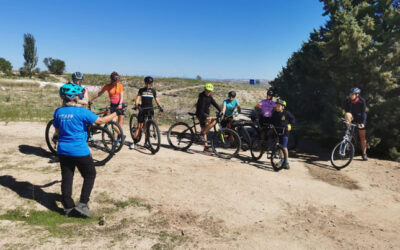 CELEBRADAS LAS JORNADAS CICLISTAS FEMENINAS E INTERGENERACIONALES EN EL DISTRITO DE BARAJAS