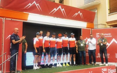 SOFÍA RODRÍGUEZ Y ALEJANDRO VALVERDE, EN LO MÁS ALTO DE LA CASTELLÓN GRAVEL RACE