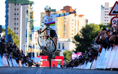 MATHIEU VAN DER POEL, LUCINDA BRAND Y FELIPE ORTS BRILLAN EN BENIDORM